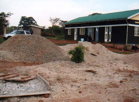 kamuli_baumaterial002 kamuli_baumaterial002